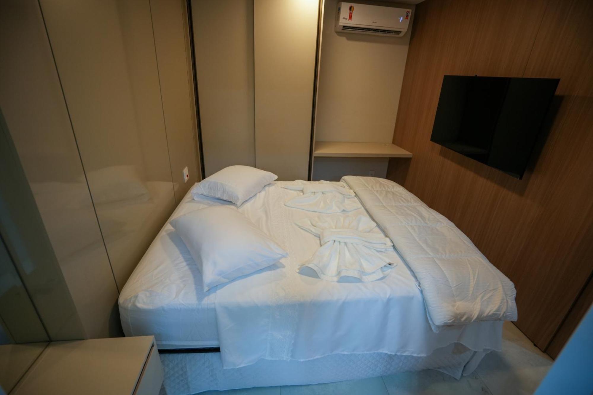 Foz Cobertura 3 Suites E Foz Apartamento 2 Suites ฟอสดูอีกวาซู ภายนอก รูปภาพ