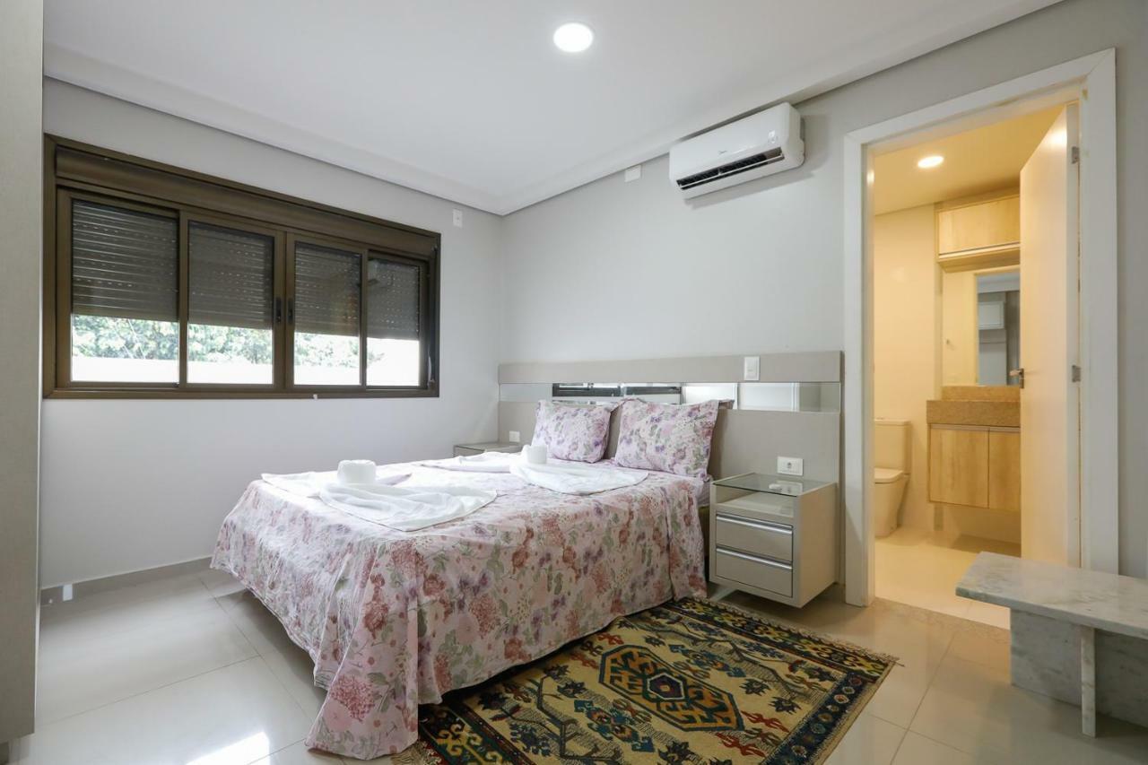 Foz Cobertura 3 Suites E Foz Apartamento 2 Suites ฟอสดูอีกวาซู ภายนอก รูปภาพ